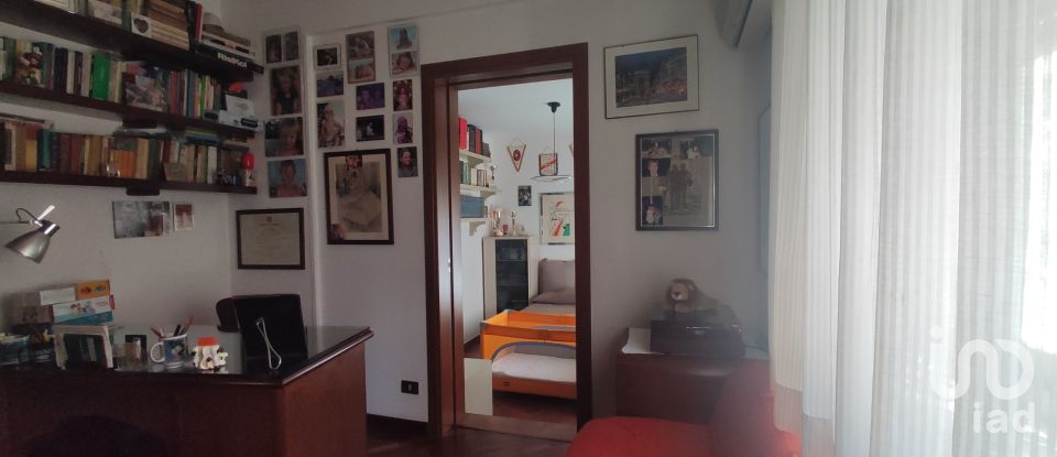 Apartment 8 rooms of 167 m² in Palermo (90143)