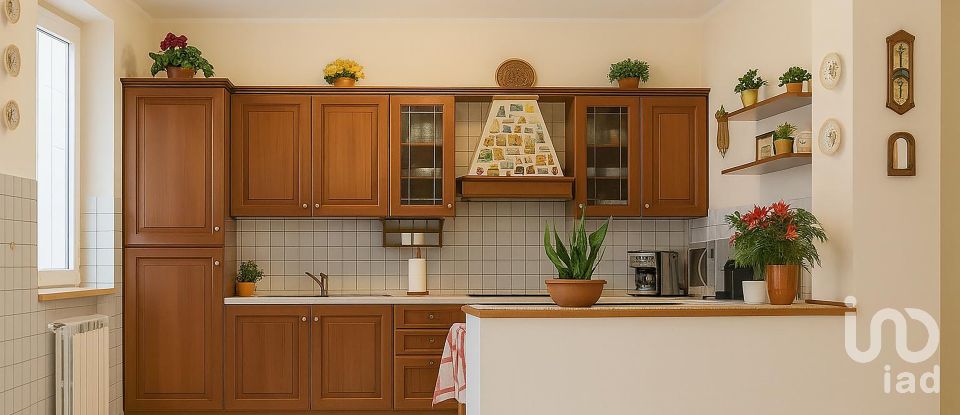 House boat 15 rooms of 258 m² in Roseto degli Abruzzi (64026)