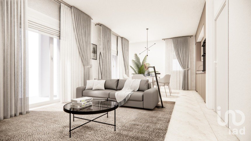 Quadrilocale di 100 m² a Macerata (62100)