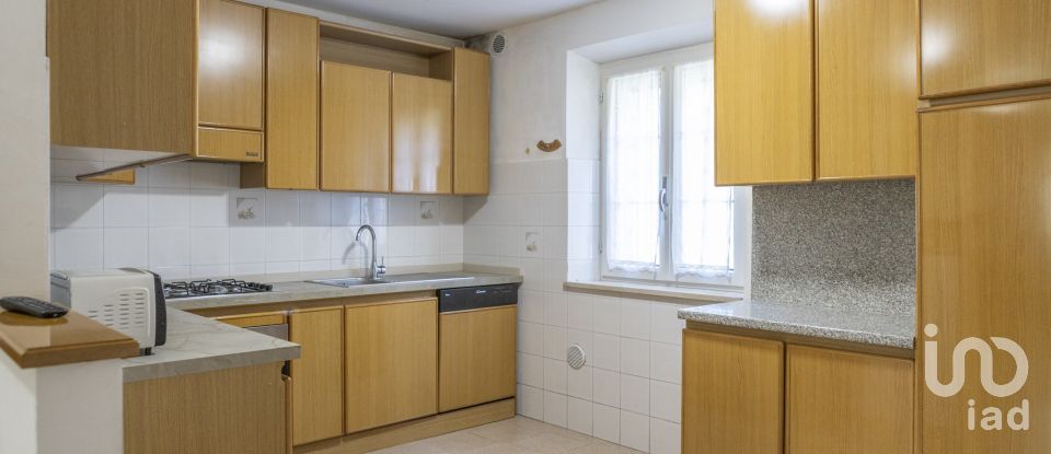 Lodge 8 rooms of 198 m² in Filottrano (60024)