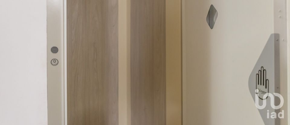 Lodge 8 rooms of 198 m² in Filottrano (60024)