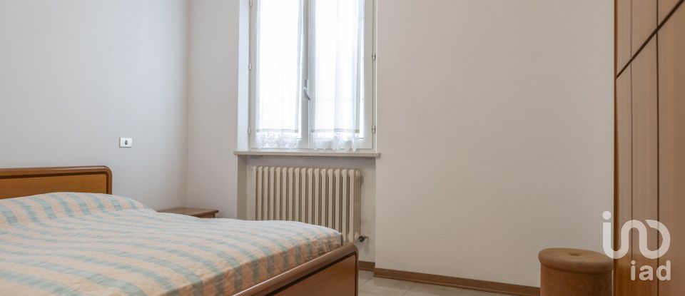 Lodge 8 rooms of 198 m² in Filottrano (60024)