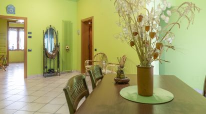 Appartamento 5 locali di 80 m² a Filottrano (60024)