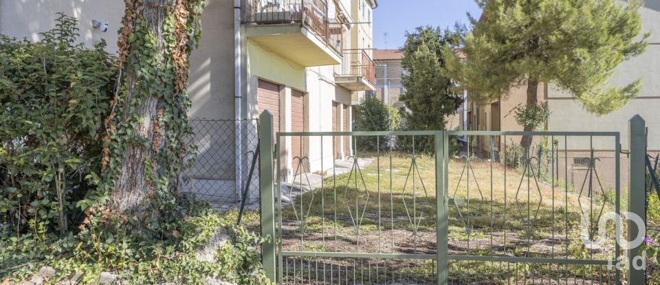 Apartment 5 rooms of 80 m² in Filottrano (60024)