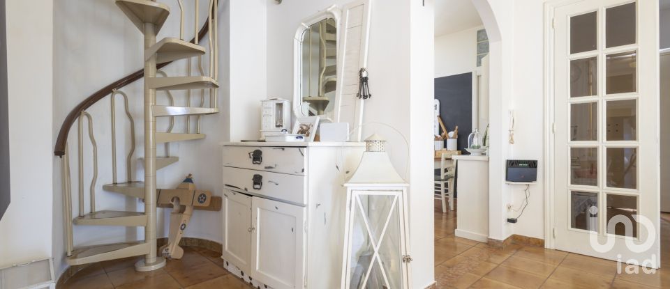 Palazzo / Stabile 0 locali di 650 m² a Morrovalle (62010)