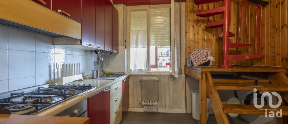 Palazzo / Stabile 0 locali di 650 m² a Morrovalle (62010)