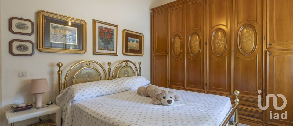 Palazzo / Stabile 0 locali di 650 m² a Morrovalle (62010)