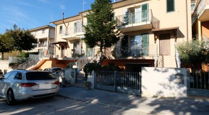 Duplex 7 rooms of 98 m² in Castel Colonna (60010)