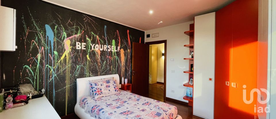 House 8 rooms of 218 m² in Bovolenta (35024)