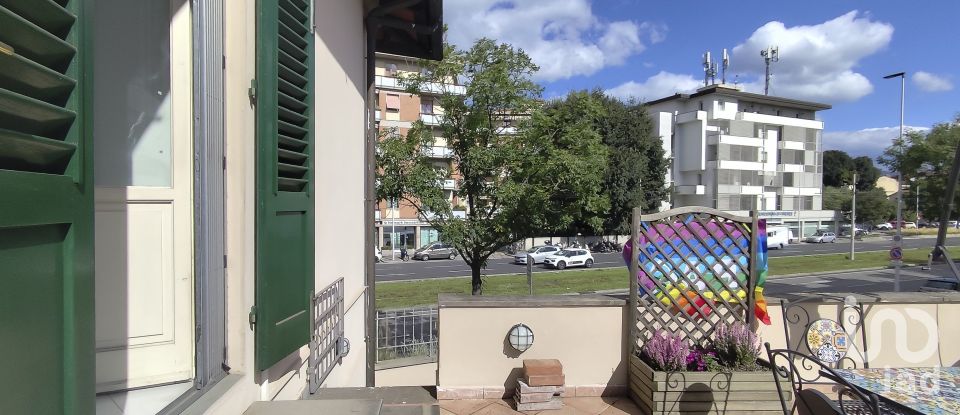 House 8 rooms of 170 m² in Firenze (50142)
