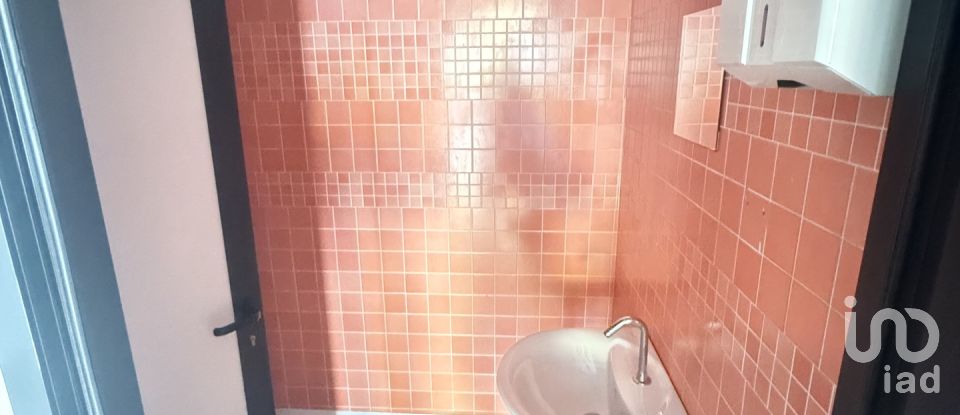 Shop / premises commercial of 40 m² in Firenze (50142)