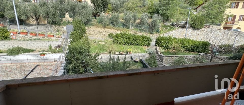 Quadrilocale di 100 m² a Dicomano (50062)