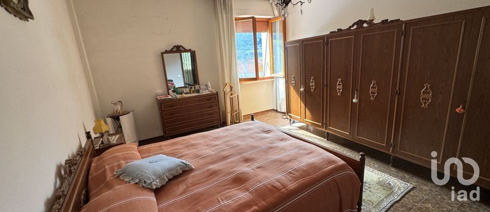 Quadrilocale di 100 m² a Dicomano (50062)