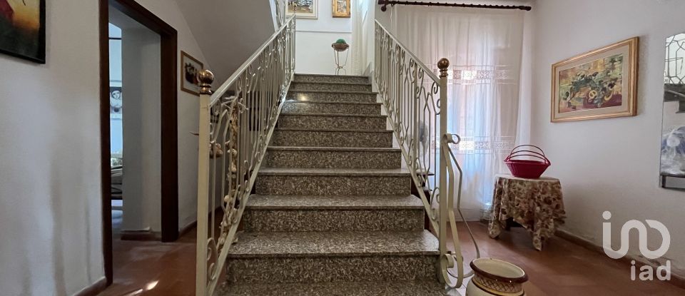 Farm 18 rooms of 580 m² in - (87030)