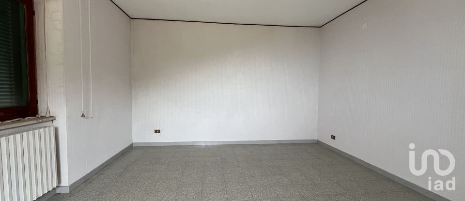 Farm 18 rooms of 580 m² in - (87030)