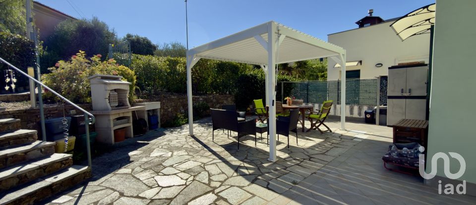 Appartamento 5 locali di 95 m² a Imperia (18100)