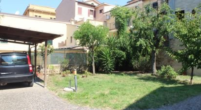 Casa indipendente / Villa 5 locali di 326 m² in Fano (61032)