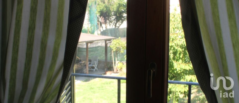 House 5 rooms of 326 m² in Fano (61032)