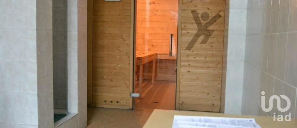 Hotel-ristorante di 2.600 m² in Fabriano (60044)