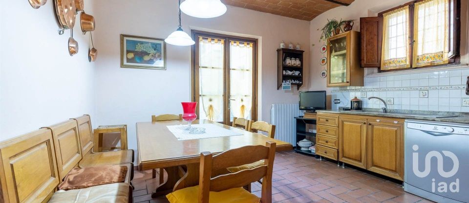 House 7 rooms of 130 m² in Casciana Terme (56034)