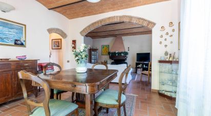 Casa indipendente / Villa 7 locali di 130 m² in Casciana Terme (56034)