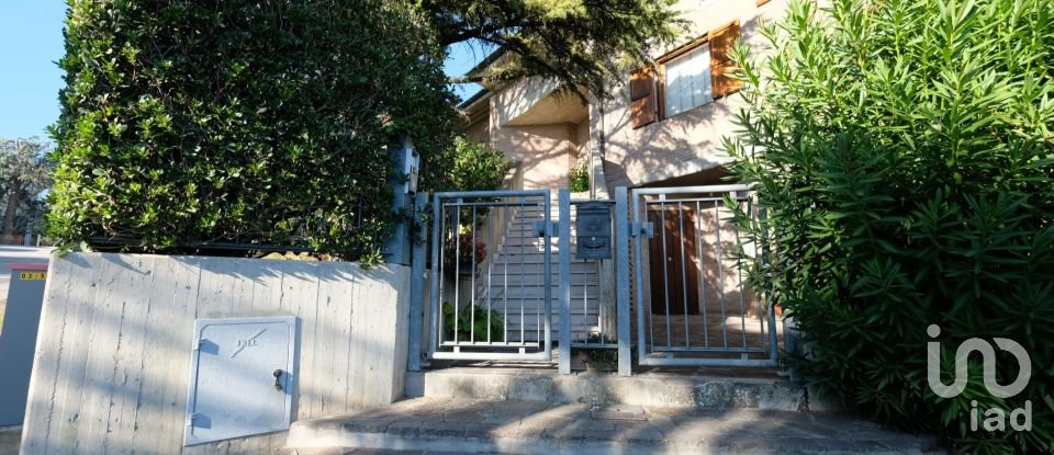 Farm 13 rooms of 400 m² in Belvedere Ostrense (60030)