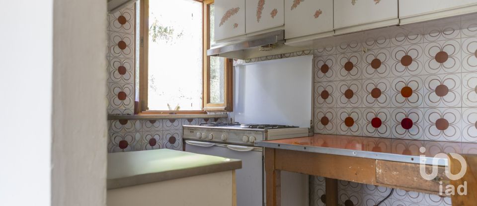 House 10 rooms of 235 m² in Macerata (62100)