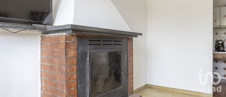 House 10 rooms of 235 m² in Macerata (62100)