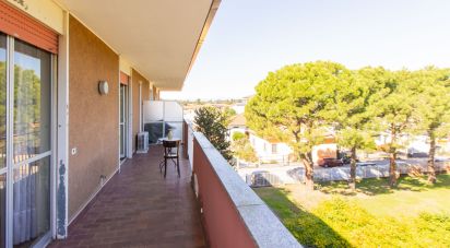 Three-room apartment of 111 m² in Samarate (21017)