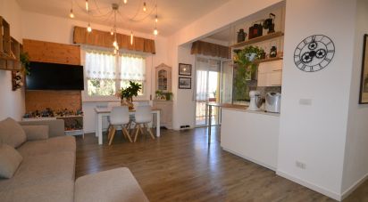Trilocale di 75 m² a Genova (16132)
