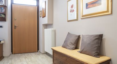 Mansion 6 rooms of 120 m² in Monte Urano (63813)