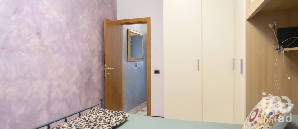 Mansion 6 rooms of 120 m² in Monte Urano (63813)