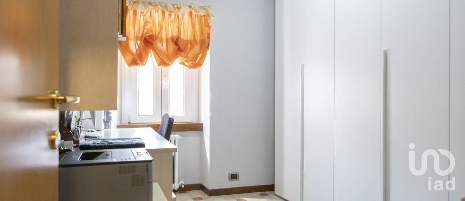 Mansion 6 rooms of 120 m² in Monte Urano (63813)