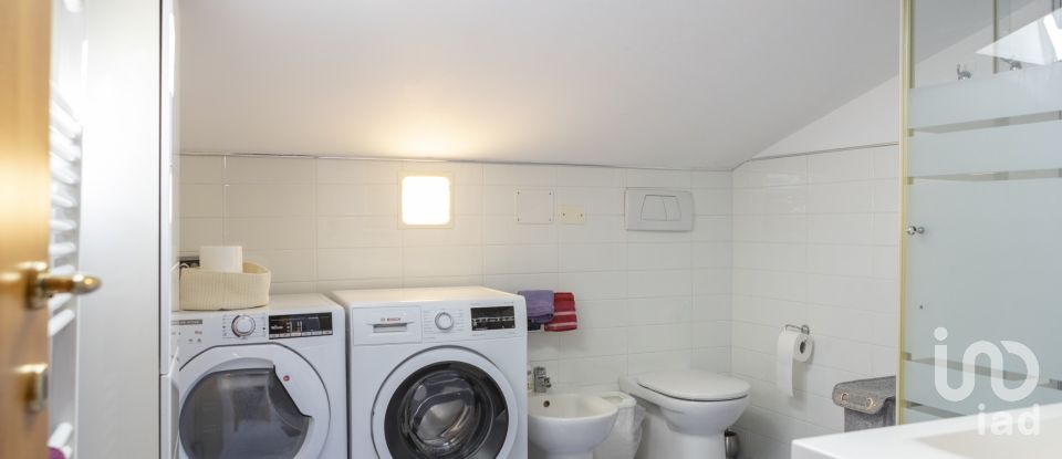 Mansion 6 rooms of 120 m² in Monte Urano (63813)