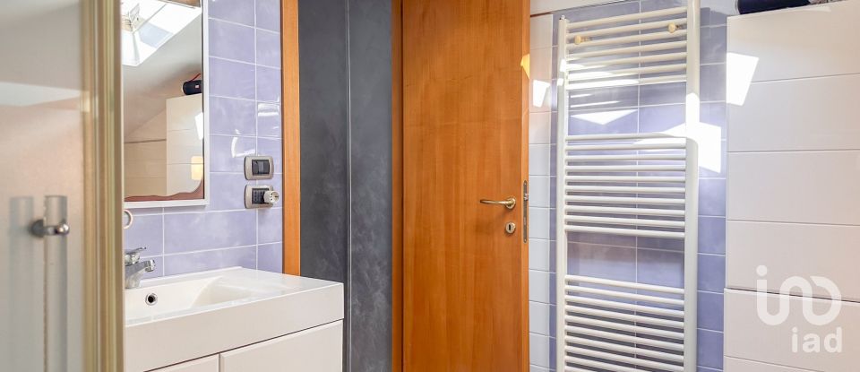 Mansion 6 rooms of 120 m² in Monte Urano (63813)