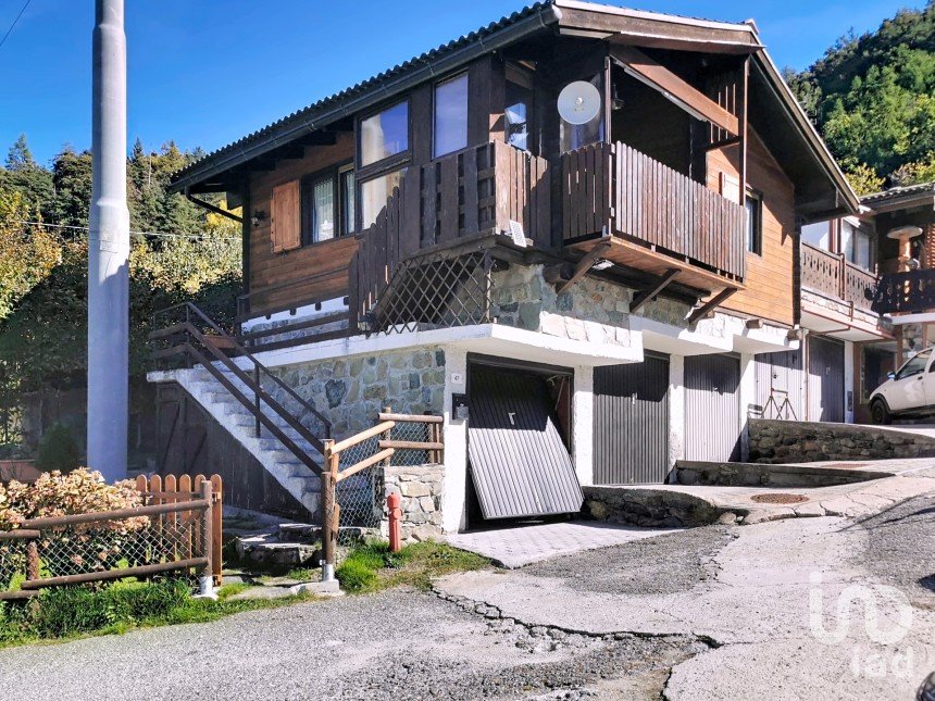 Pavilion 2 rooms of 58 m² in - (11020)