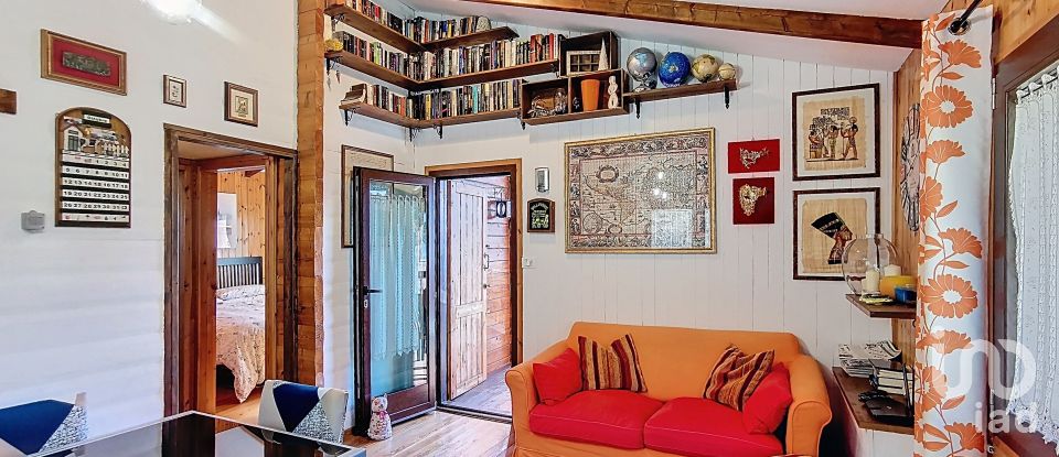 Pavilion 2 rooms of 58 m² in - (11020)