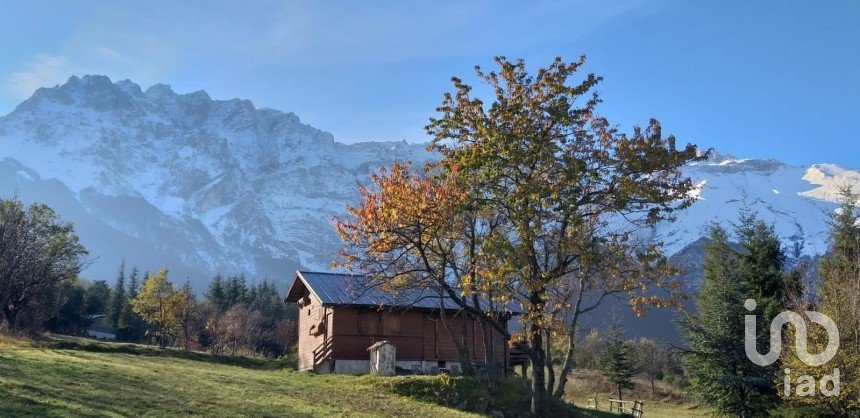 Baita / Chalet 4 locali di 90 m² in Castelli (64041)
