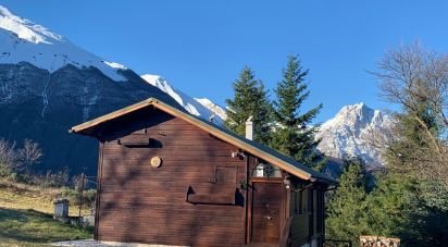 Baita / Chalet 4 locali di 90 m² in Castelli (64041)