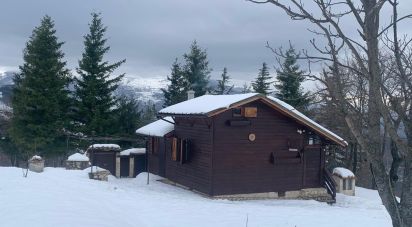 Baita / Chalet 4 locali di 90 m² in Castelli (64041)
