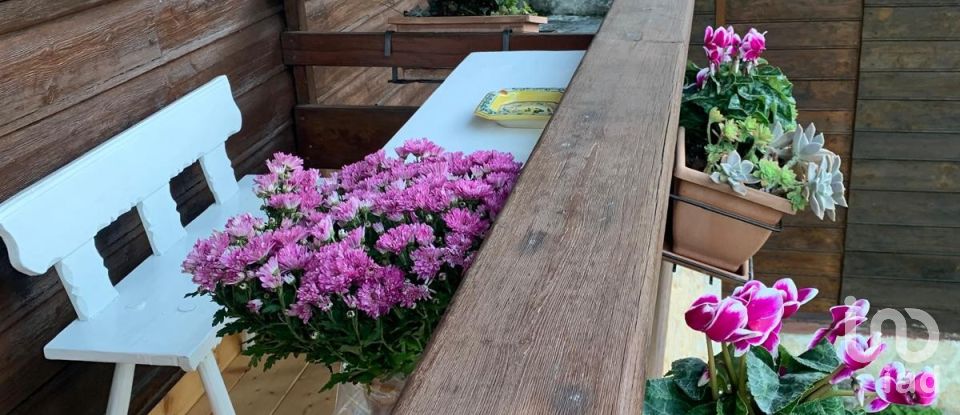 Baita / Chalet 4 locali di 90 m² in Castelli (64041)