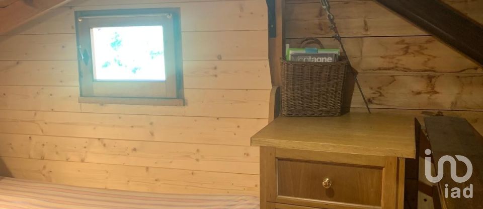 Baita / Chalet 4 locali di 90 m² in Castelli (64041)