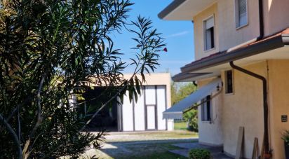 House 16 rooms of 400 m² in Teolo (35037)
