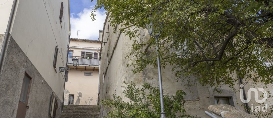 Townhouse 4 rooms of 176 m² in Offagna (60020)