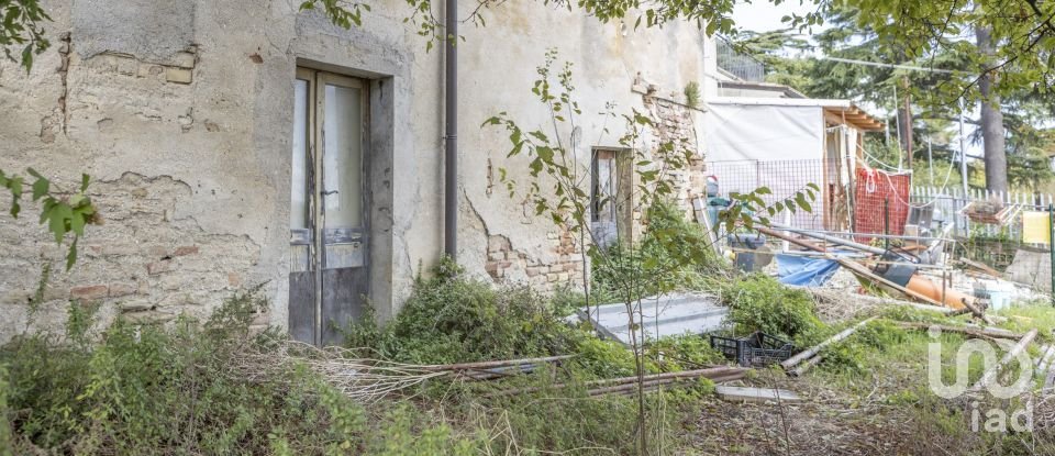 Townhouse 4 rooms of 176 m² in Offagna (60020)