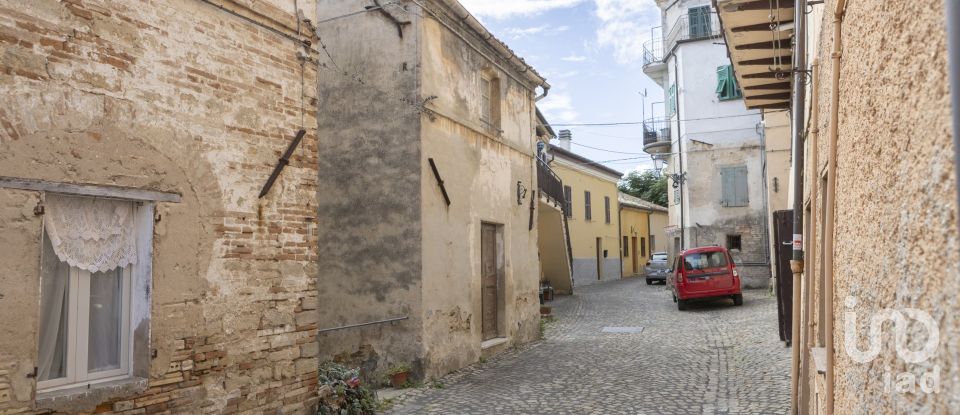 Townhouse 4 rooms of 176 m² in Offagna (60020)