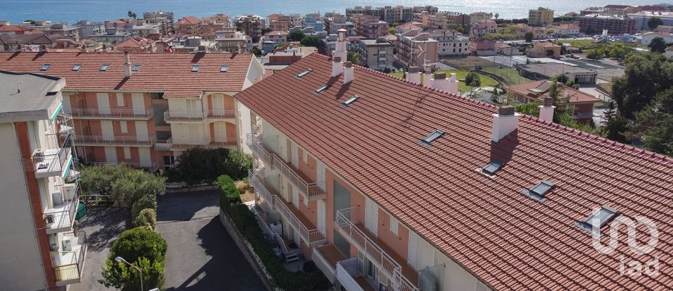 Bilocale di 46 m² a Ceriale (17023)