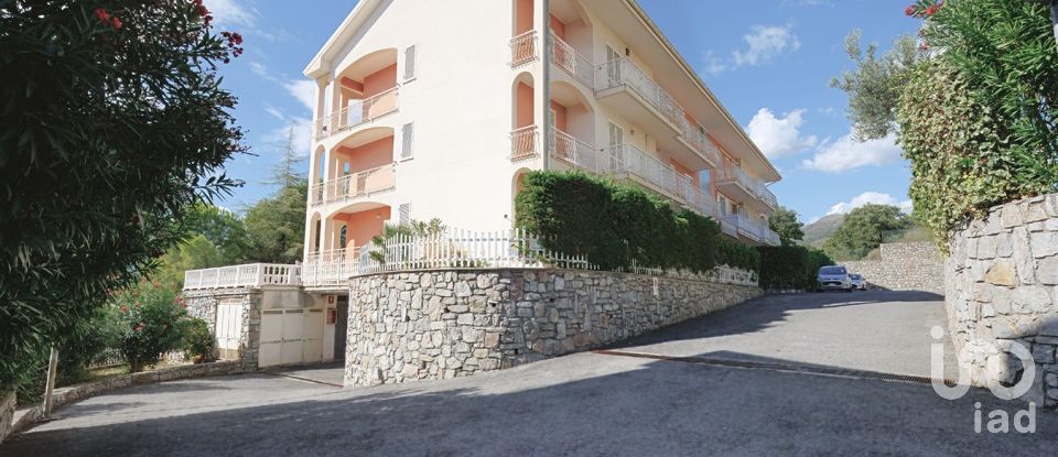 Bilocale di 46 m² a Ceriale (17023)
