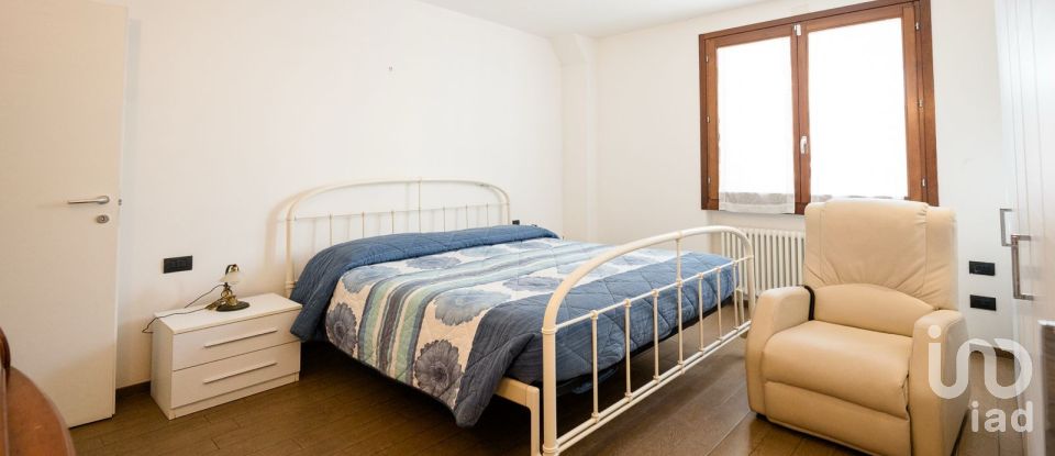 Townhouse 9 rooms of 196 m² in Fiesole (50014)