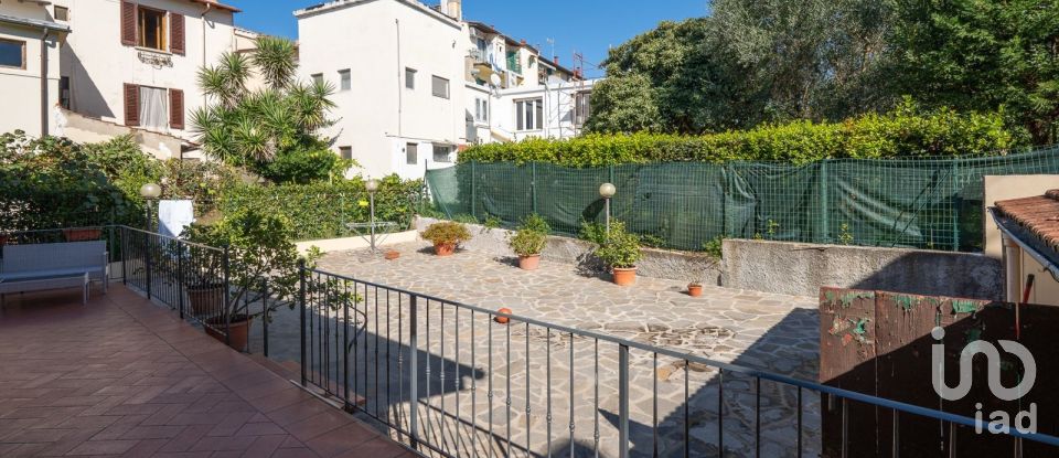 Townhouse 9 rooms of 196 m² in Fiesole (50014)